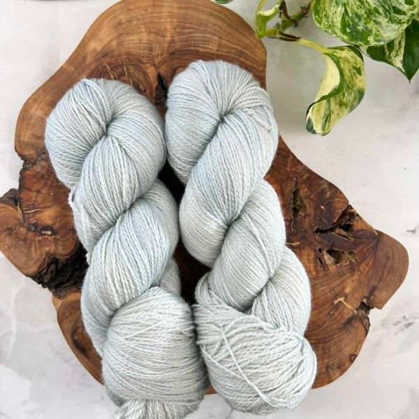 Livide - Laine grosseur lace merino/cachemire/soie, prête à partir