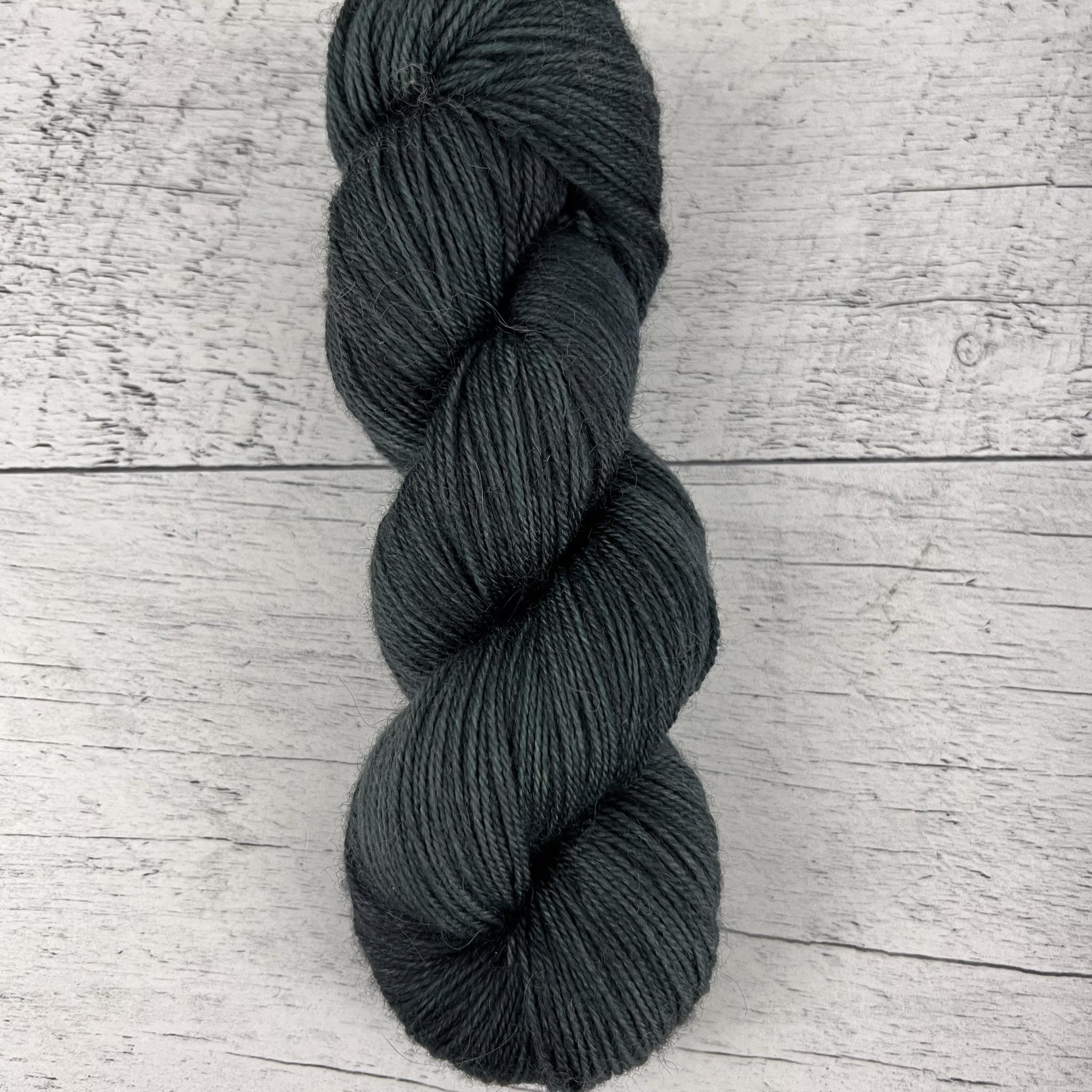 Taïga - Laine grosseur fingering superwash BFL/nylon, prête à partir
