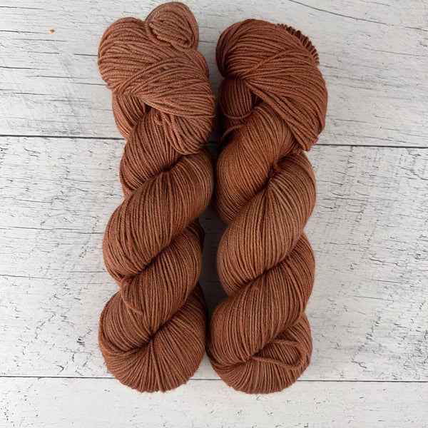 Poulin - Laine grosseur fingering SW merino/nylon, prête à partir