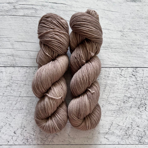 Bouleau - Laine grosseur fingering SW merino/nylon, prête à partir