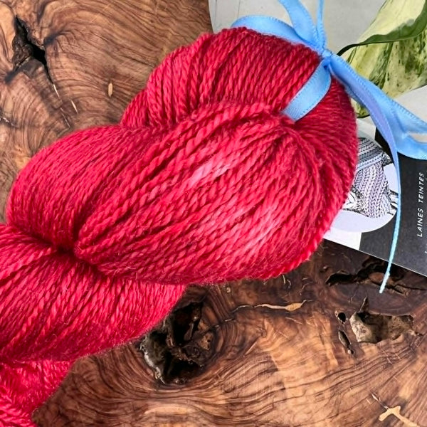Ô Canada (LIQUIDATION - petits défauts) - Laine grosseur lace merino/cachemire/soie, prête à partir
