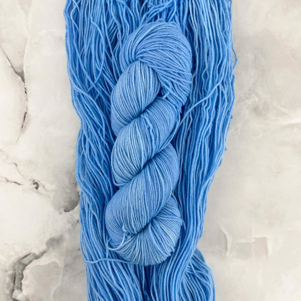 Myosotis - Laine grosseur fingering SW merino/nylon, prête à partir