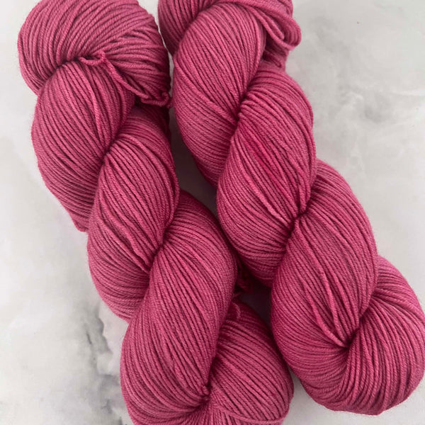 Hibiscus - Laine grosseur fingering SW merino/nylon, prête à partir