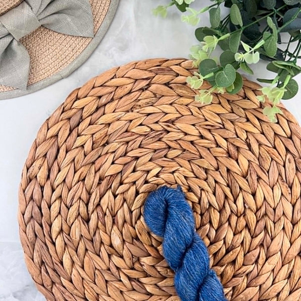 Bleu velours - Laine grosseur DK bébé alpaga/soie/lin non SW, prête à partir