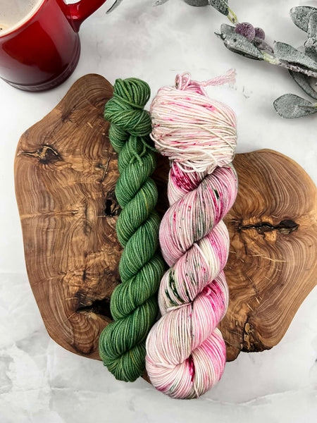 Jardin de givre (115g) + Matcha (35g) - Ensemble de laine pour bas SW merino/nylon, prête à partir