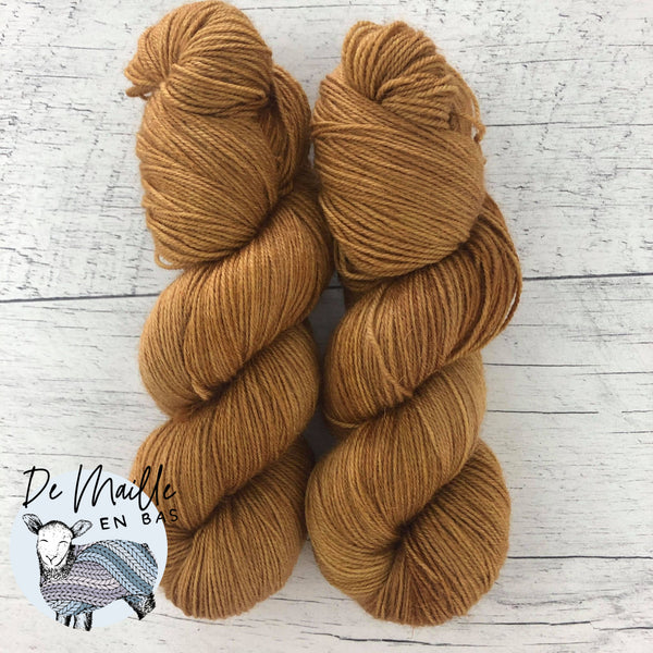 Douceurs de Noël (115g) + Caramel salé (25g) - Ensemble de laine pour bas SW BFL/nylon, prête à partir