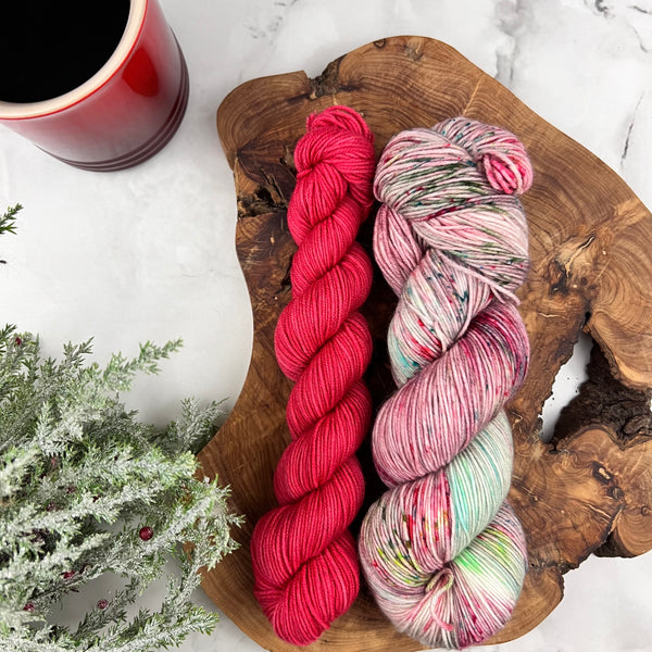 Candy Cane (115g) + Ô Canada (35g) - Ensemble de laine pour bas SW merino/nylon, prête à partir