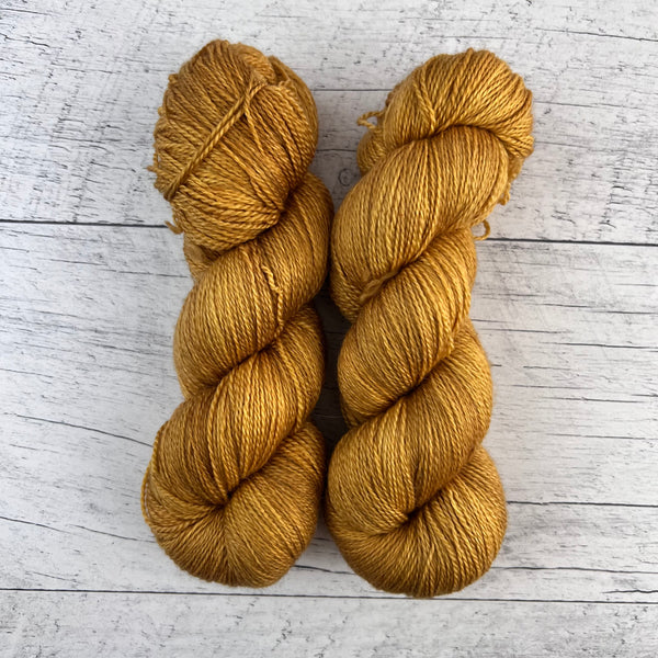 Tournesol - Laine grosseur lace merino/cachemire/soie, prête à partir