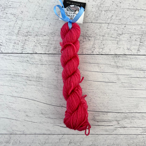 Pivoine - Mini écheveaux de laine fingering SW BFL/nylon, prête à partir