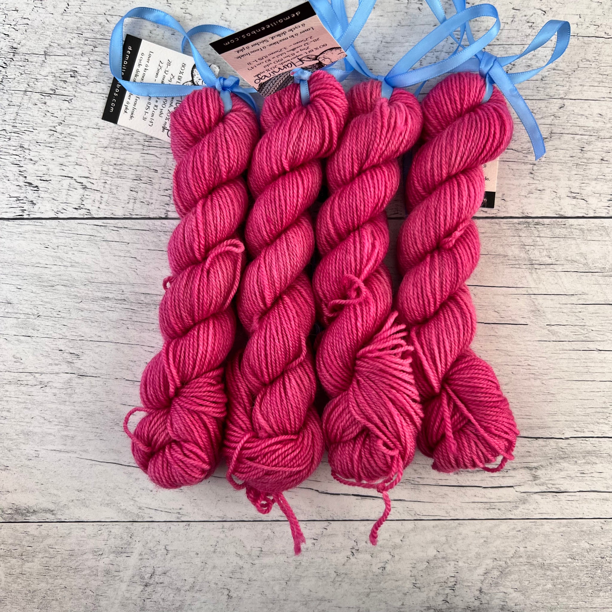 Flamingo - Mini écheveaux de laine fingering SW BFL/nylon, prête à partir