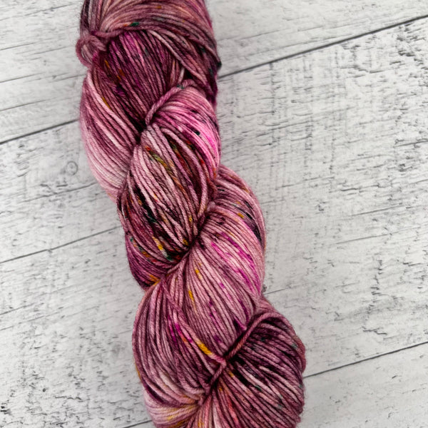 Bouquet - Laine grosseur fingering SW merino/nylon, prête à partir
