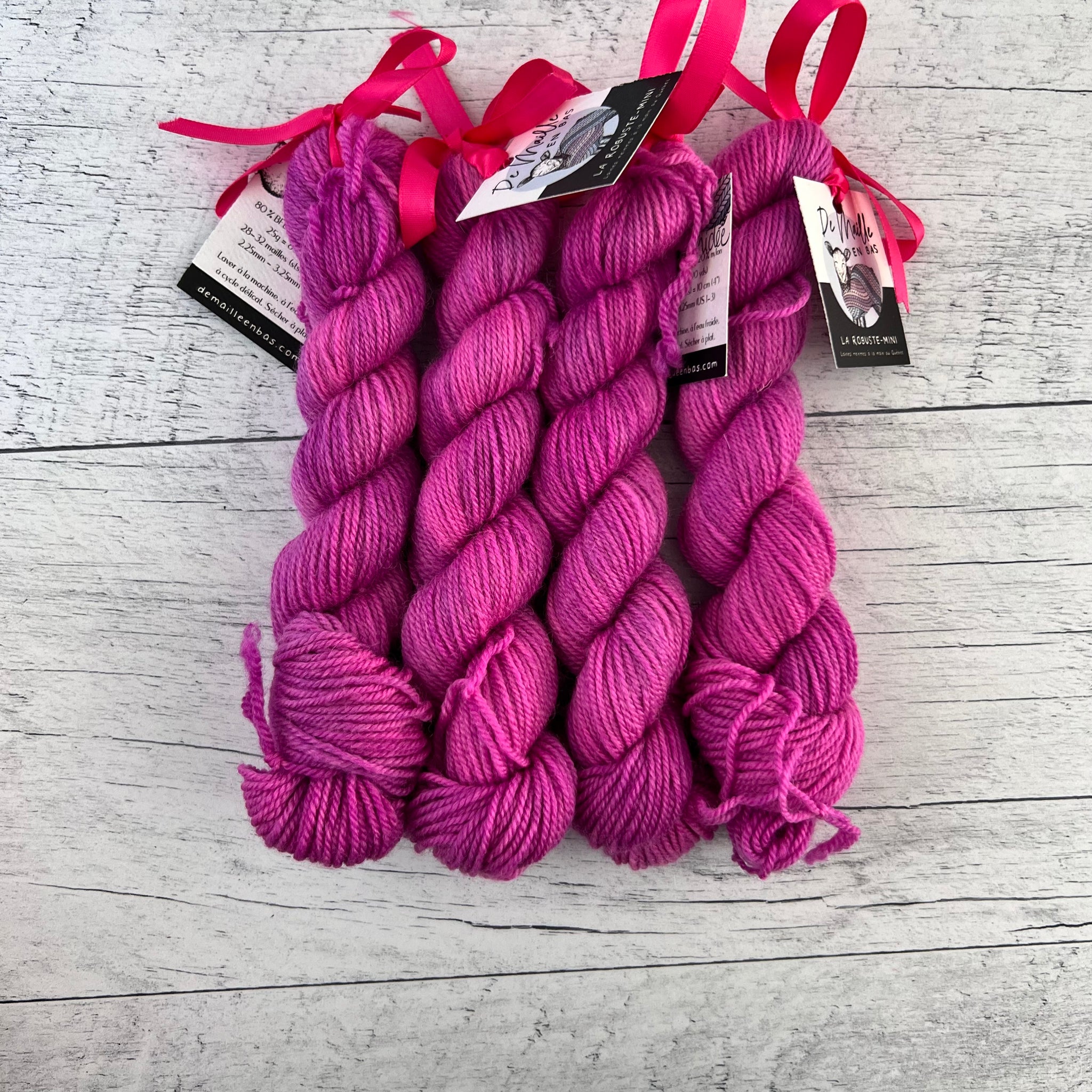 Orchidée OOAK - Mini écheveaux de laine fingering SW BFL/nylon, prête à partir