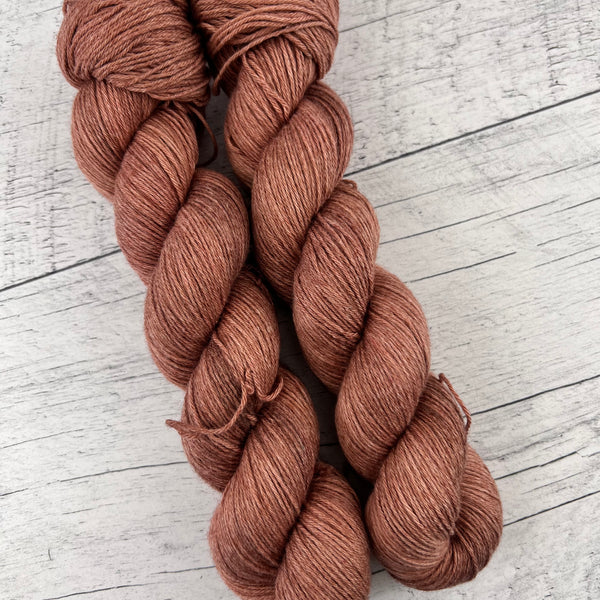 Poulin - Laine grosseur fingering SW merino/coton, prête à partir