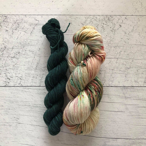 Maison en pain d'épices (115g) + Forêt boréale (35g) - Ensemble de laine pour bas superwash merino/nylon, prête à partir