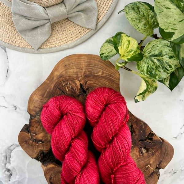 Ô Canada - Laine grosseur lace merino/cachemire/soie, prête à partir