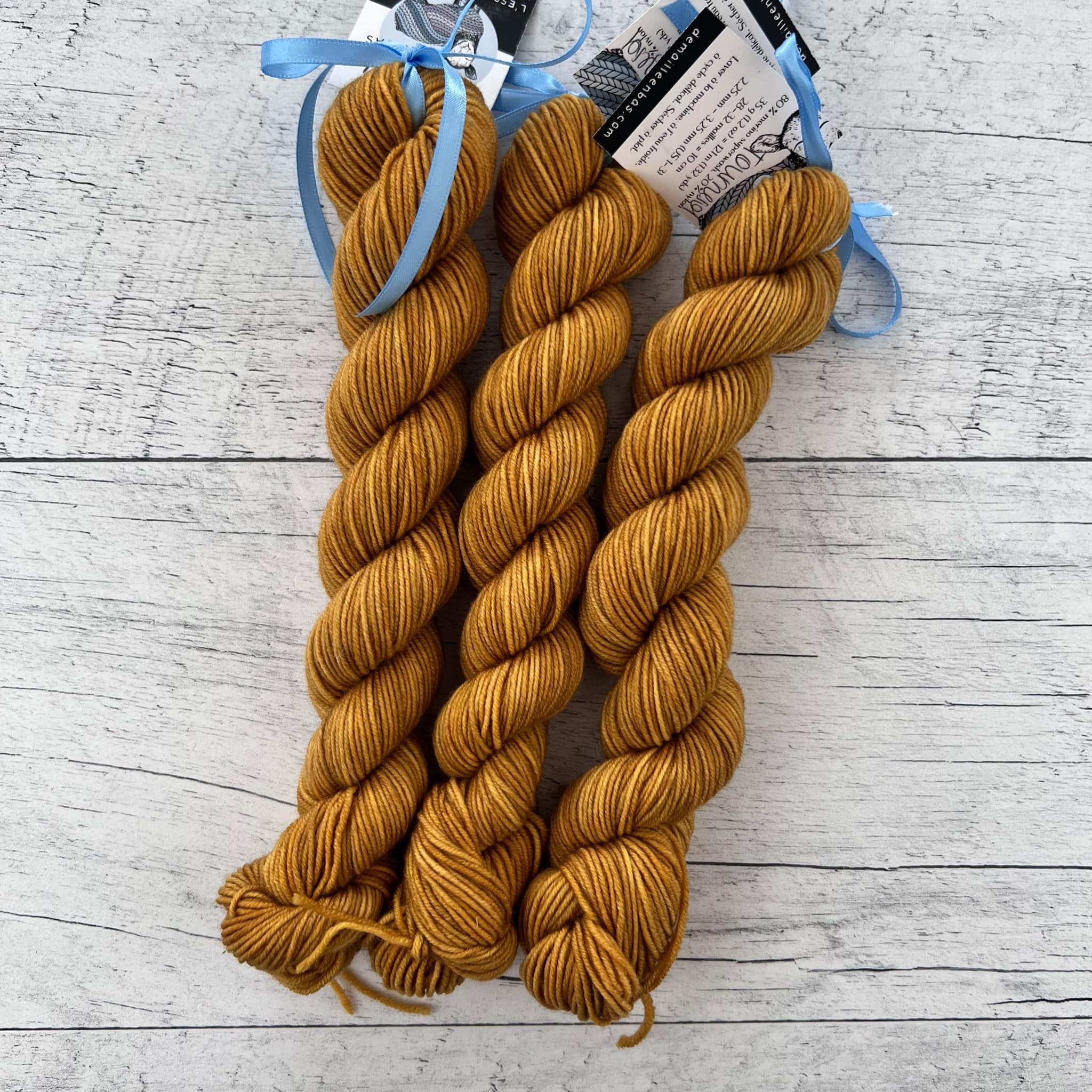 Tournesol - Mini écheveau grosseur fingering SW merino/nylon, prêt à partir