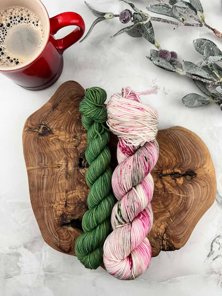 Jardin de givre (115g) + Matcha (35g) - Ensemble de laine pour bas SW merino/nylon, prête à partir