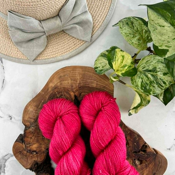 Pivoine - Laine grosseur lace merino/cachemire/soie, prête à partir