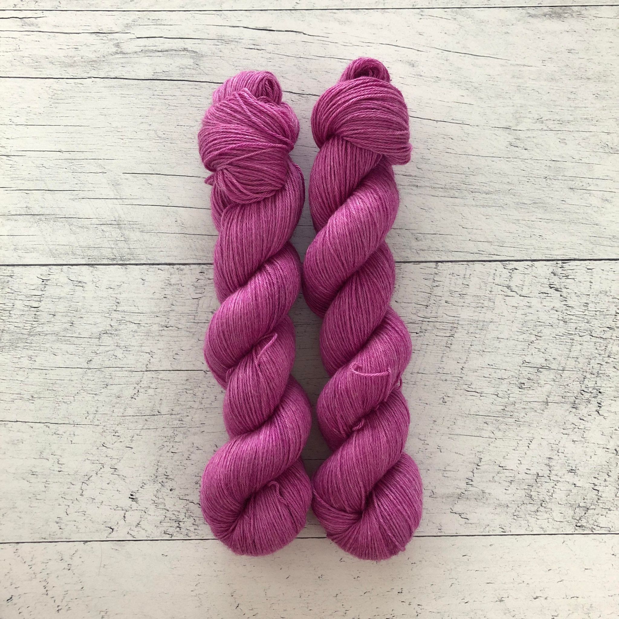 Orchidée - Laine grosseur fingering SW merino/coton, prête à partir