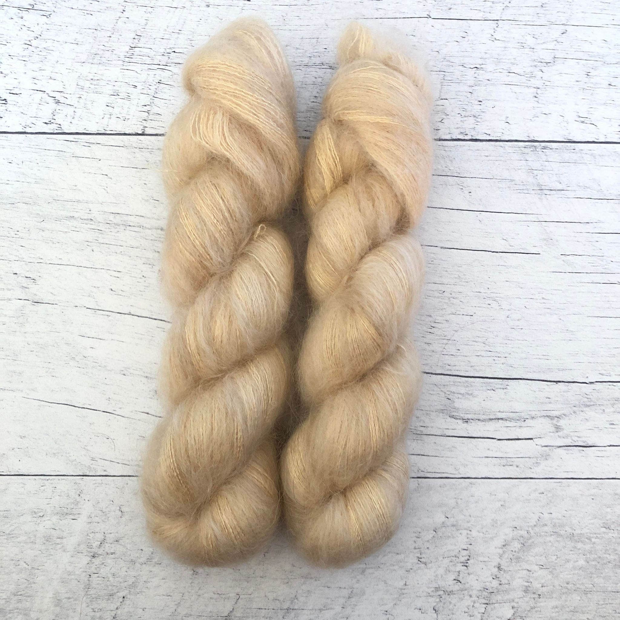 Champagne - Laine grosseur dentelle lace mohair, soie, prête à partir