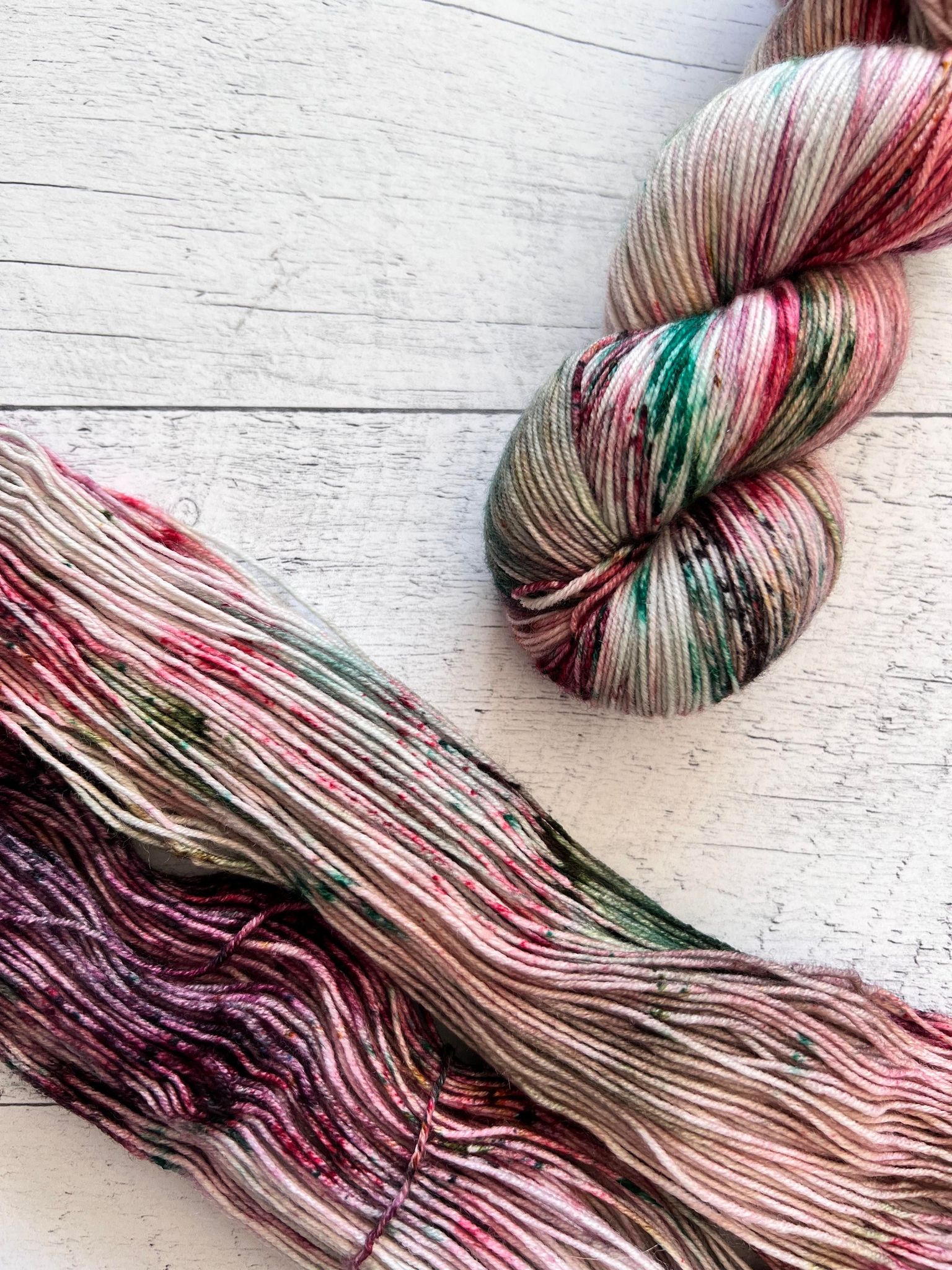 Bad Santa - Laine grosseur fingering SW merino/nylon, prête à partir