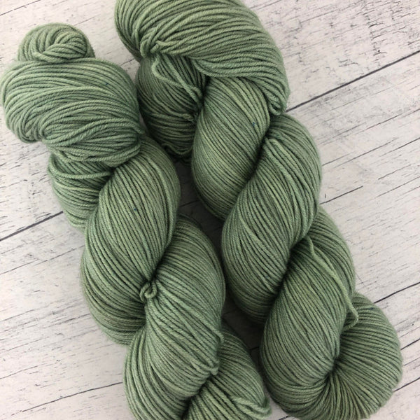 Épinette - Laine grosseur fingering superwash BFL/nylon, prête à partir