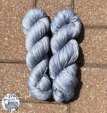 Frimas - Laine grosseur fingering SW merino/nylon, prête à partir